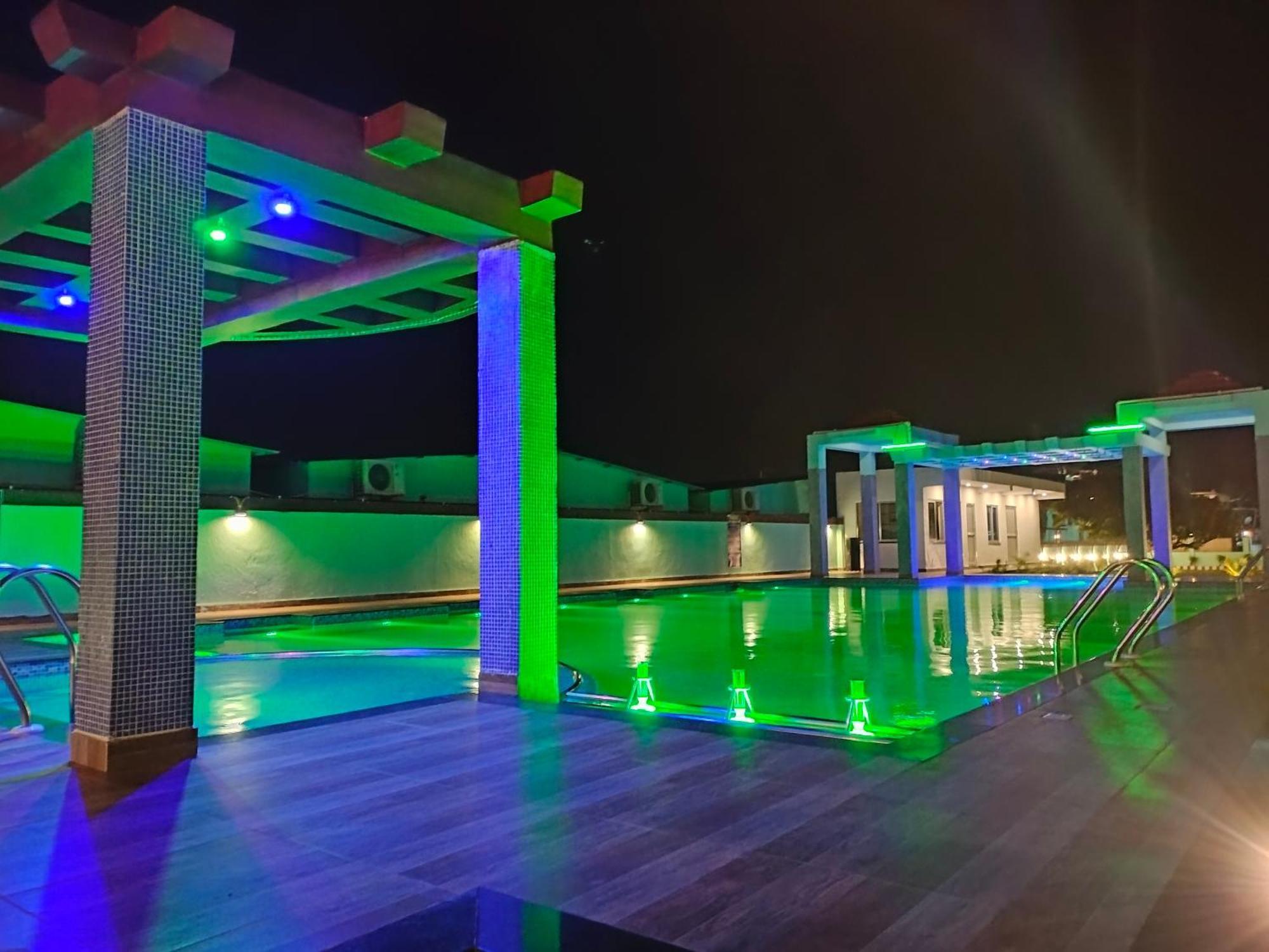 The Triton Beach Resort Mandarmani Ngoại thất bức ảnh