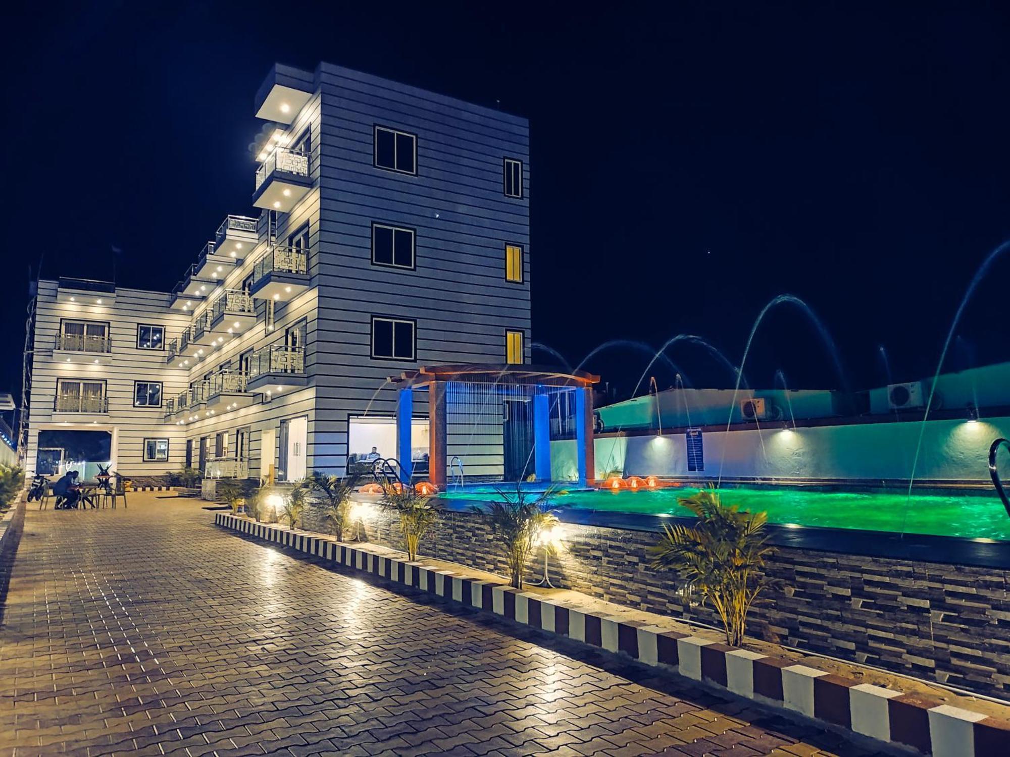 The Triton Beach Resort Mandarmani Ngoại thất bức ảnh